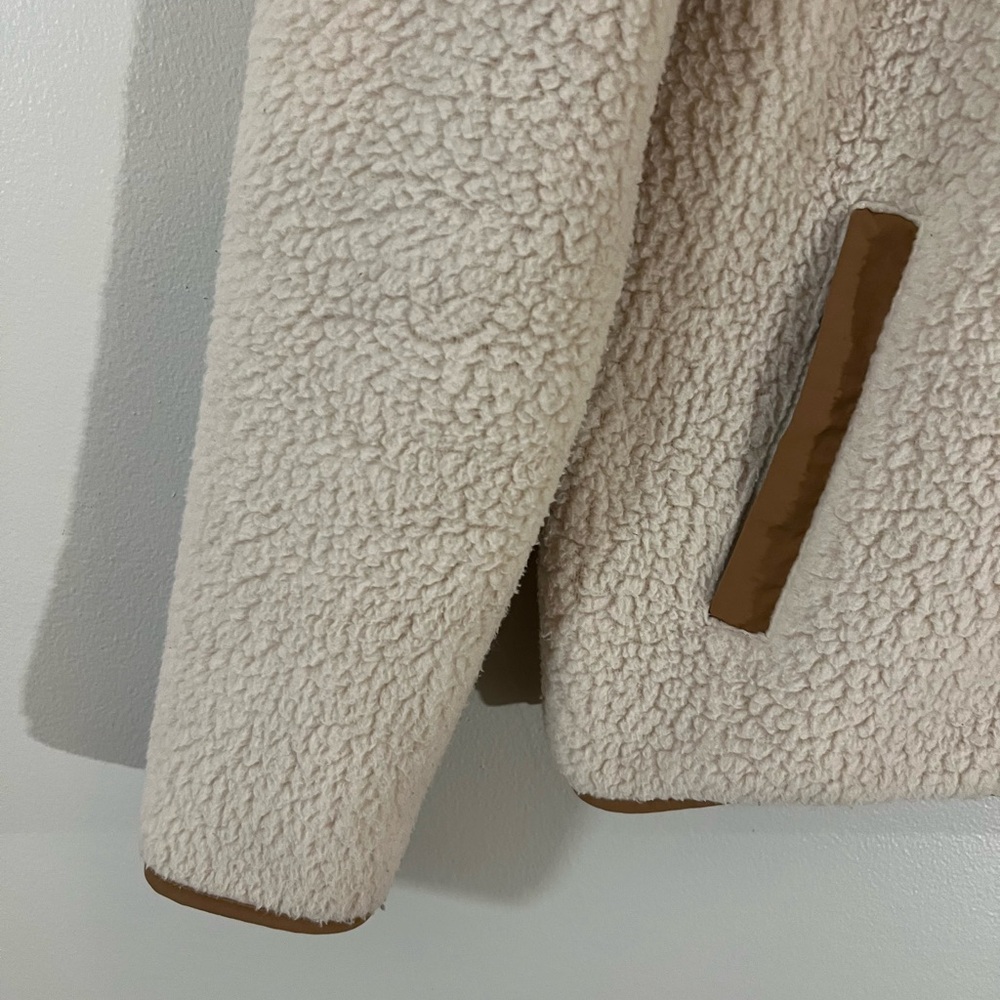 J.Crew cream tan vintage fleece Sherpa cozy button up teddy jacket winter layer - Picture 3 of 5